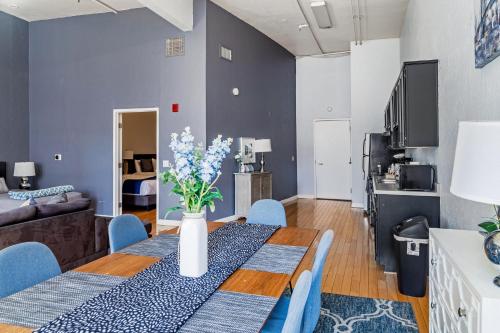 Greely Gaslamp Loft W Parking & 4 Beds #201 - photo 11