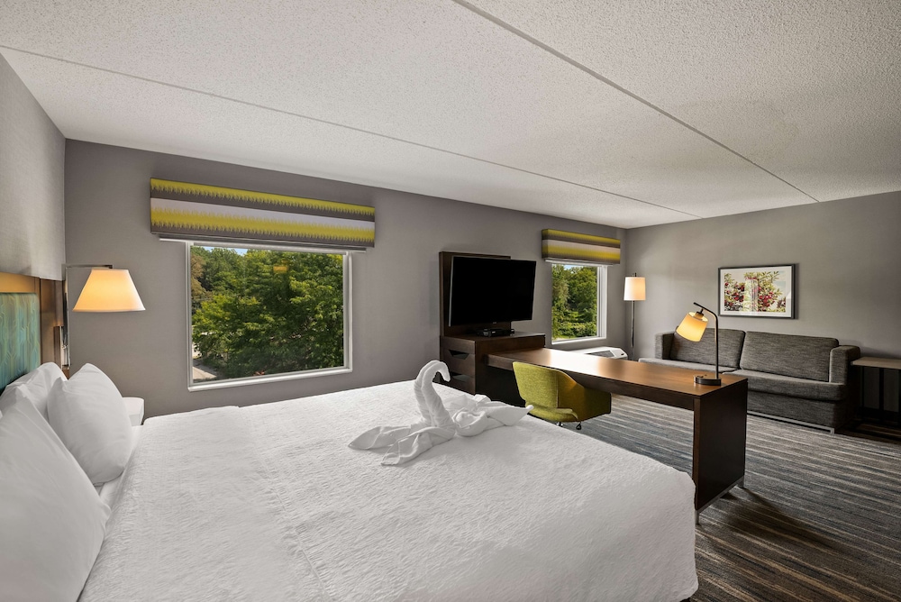 Hampton Inn & Suites Poughkeepsie - photo 10
