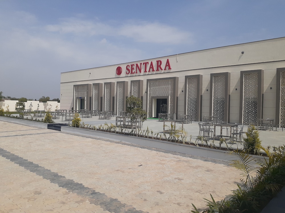 Sentara Hotel and Resort — Kotputli — photo 2