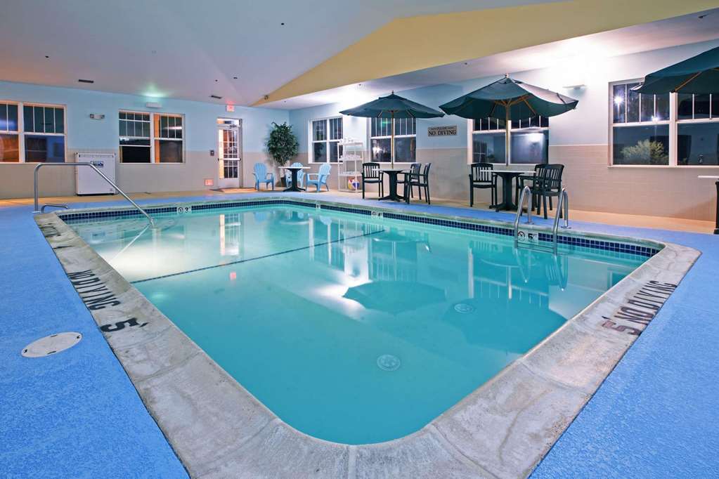Country Inn & Suites by Radisson Lansing MI - photo 20