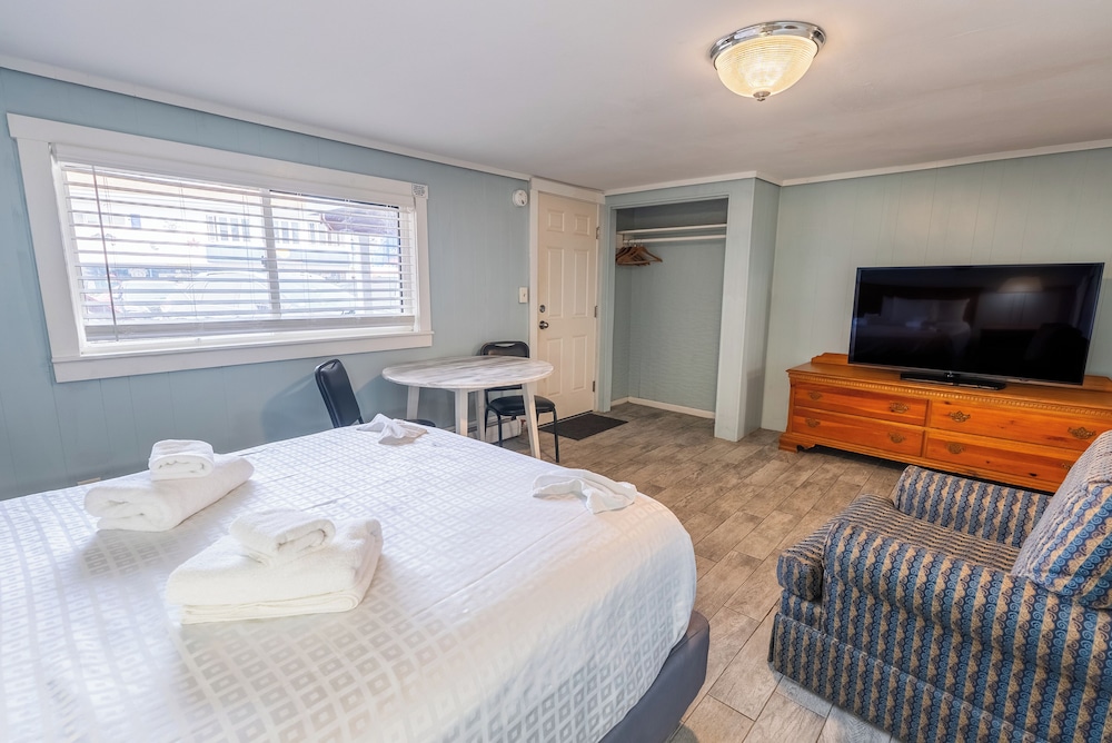 Janmere Motel - photo 66
