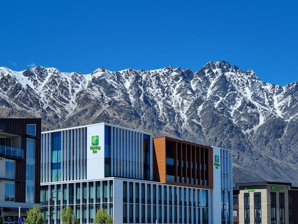 Holiday Inn Queenstown Remarkables Park by IHG in Queenstown, New Zealand