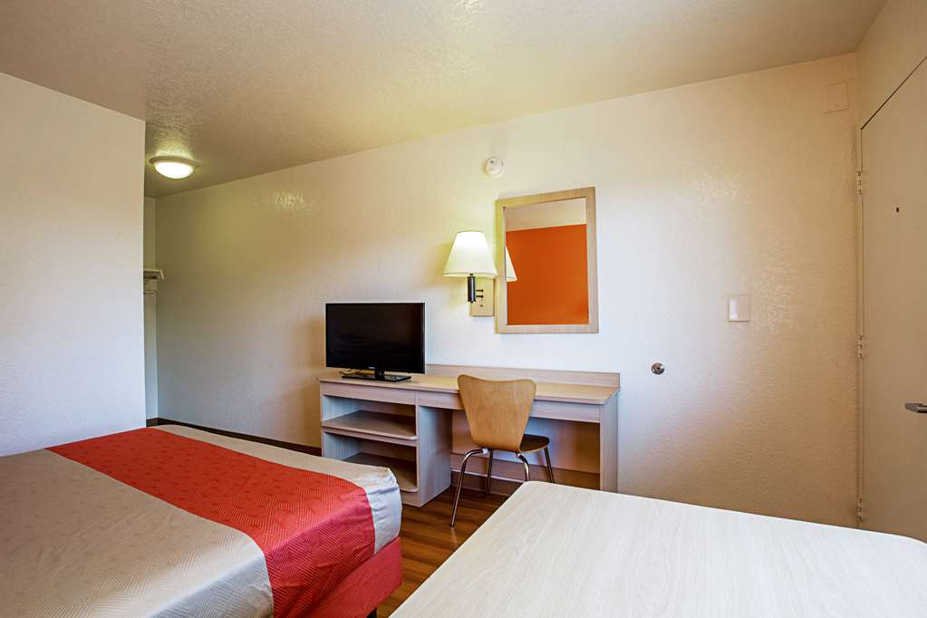 Motel 6 Prescott AZ - photo 21