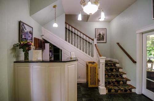 Campbell House Inn - photo 55
