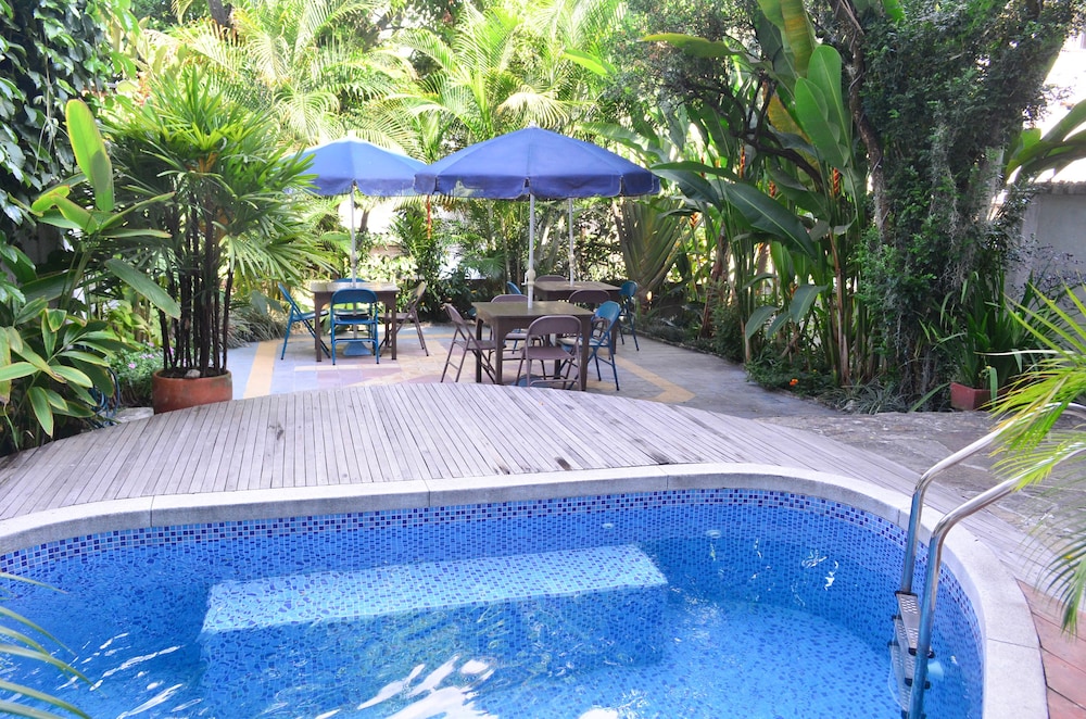 Jardin Azul Casa Hotel
