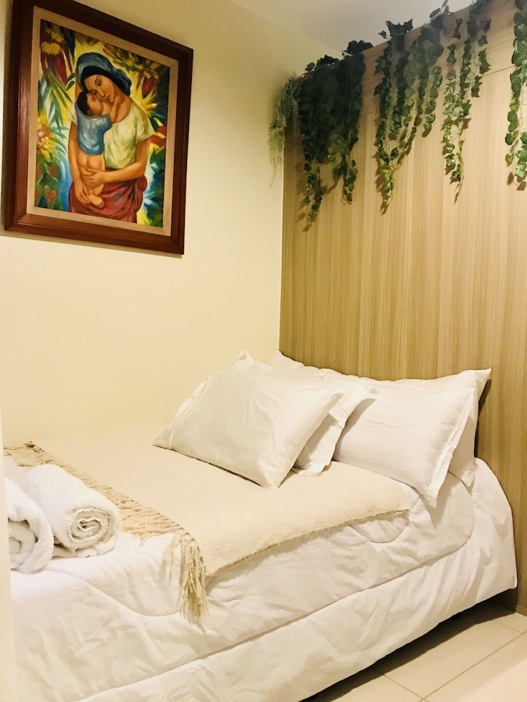 RBB Suites Breeze Residences in Pasay, Philippines