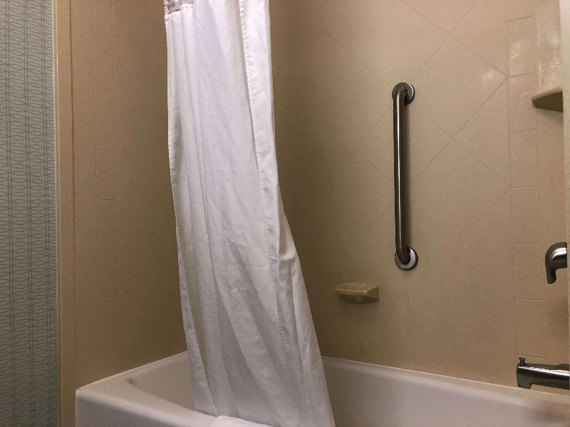 Hampton Inn & Suites Nashville @ Opryland - photo 10
