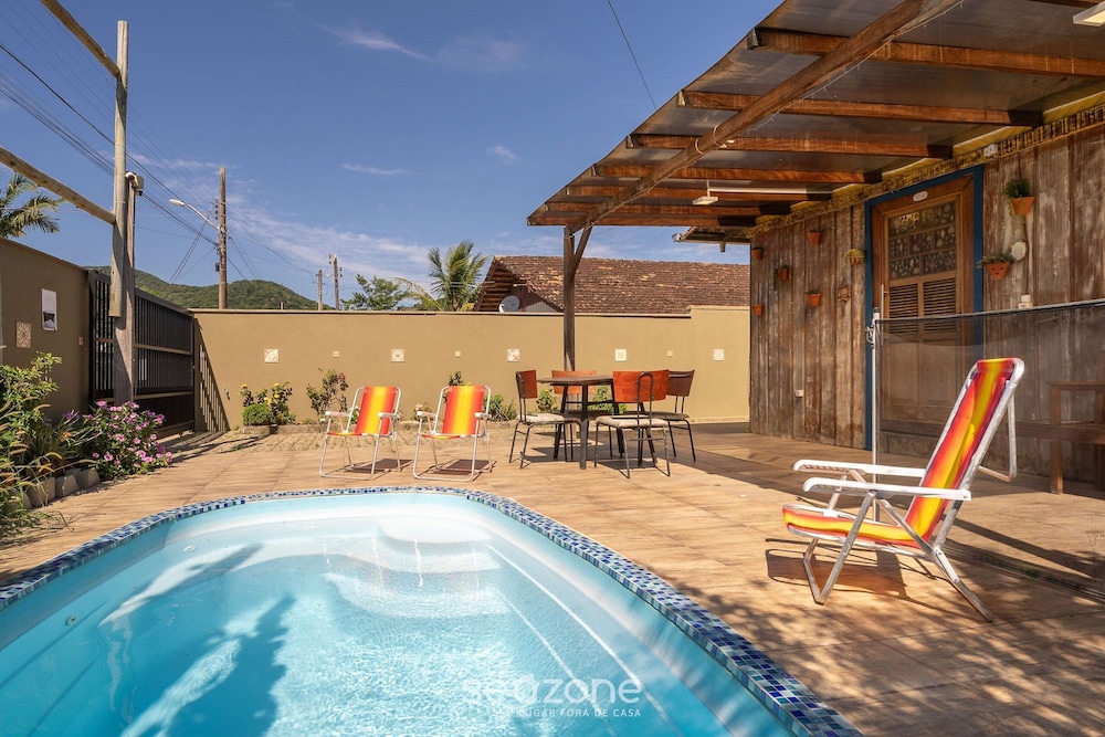 5BR House w Pool Near Beto Carrero SC Jrs0045
