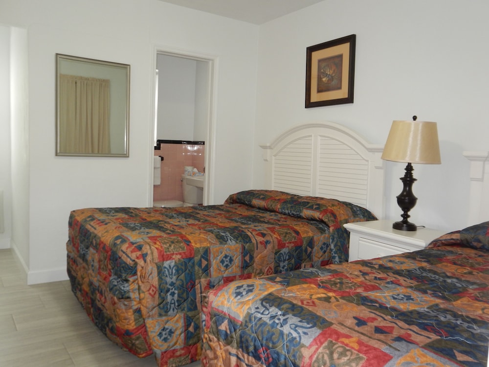 Shell Motel - photo 21