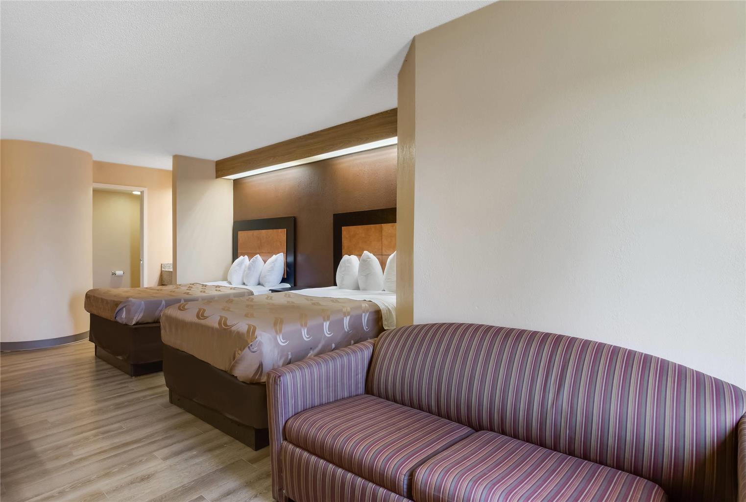 Quality Inn Lees Summit Kansas City - photo 25