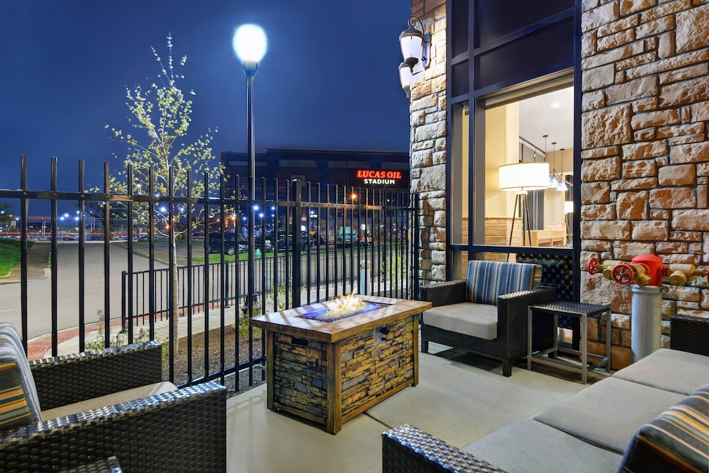 TownePlace Suites by Marriott Indianapolis Downtown - photo 37