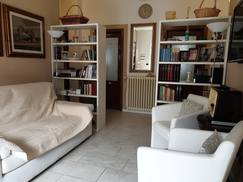 Dueterre Room & Host in Amelia, Italy