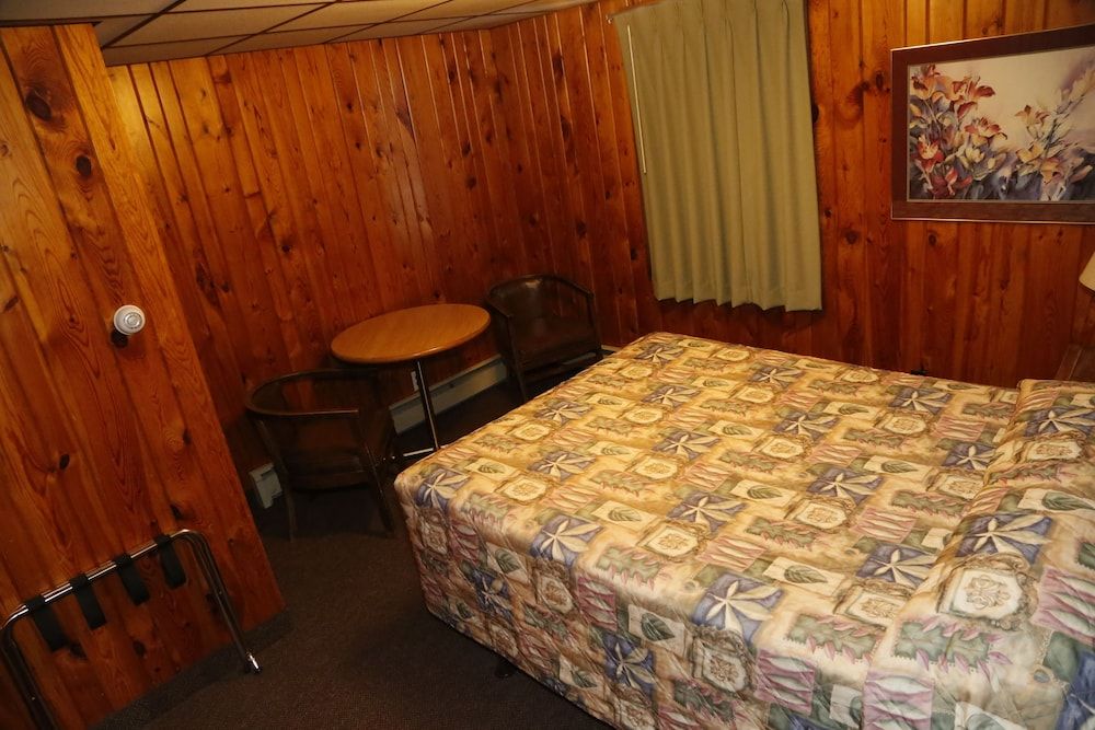 Motel Ely - photo 8