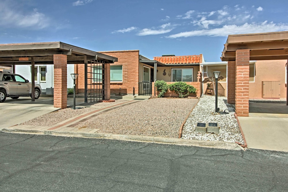 Green Valley Townhome with Patio and Resort Amenities - photo 19
