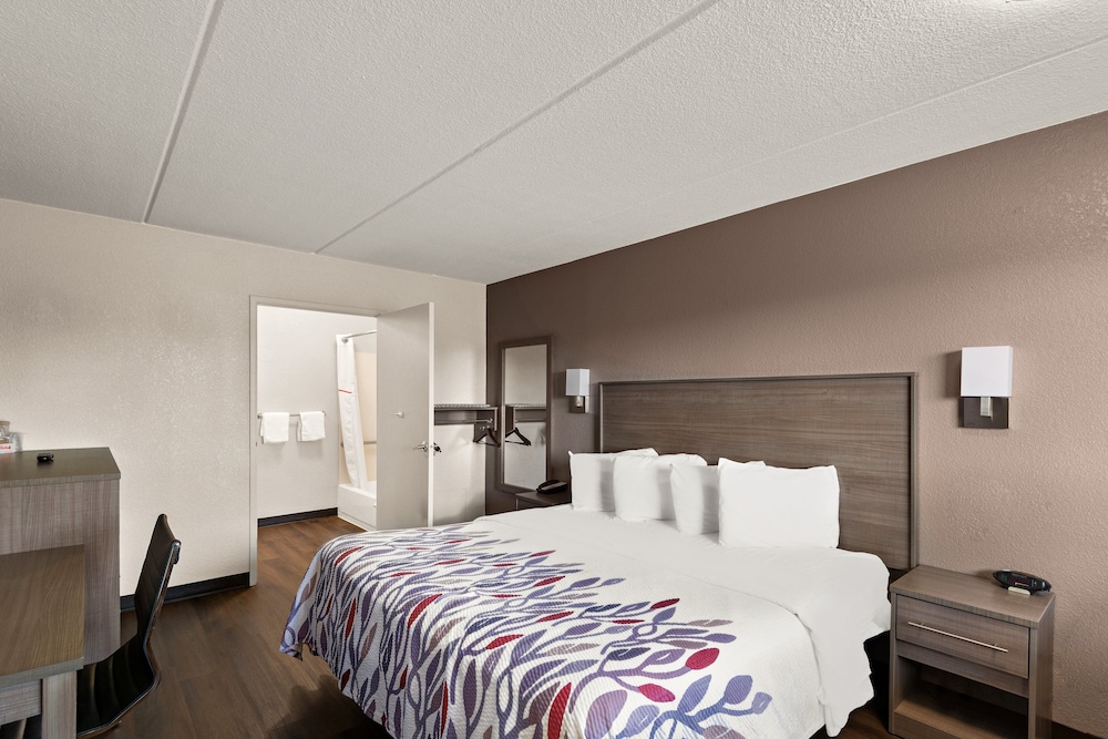 Red Roof Inn Binghamton Johnson City - photo 6