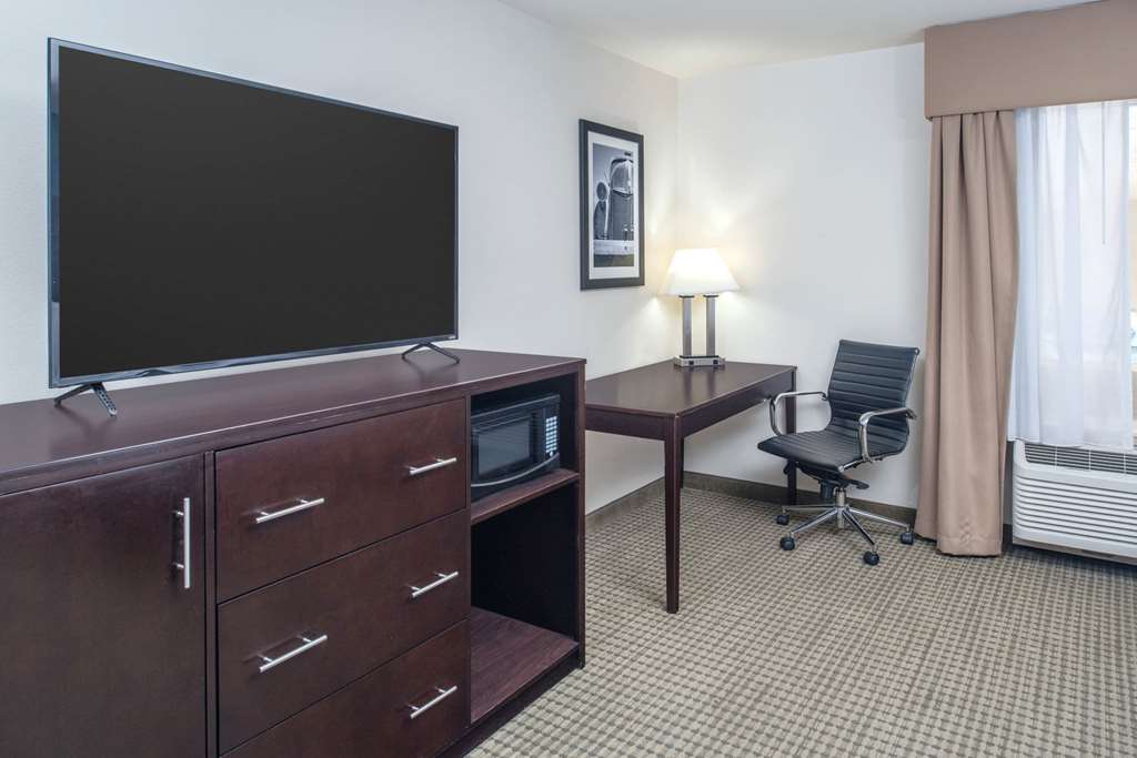 La Quinta Inn & Suites by Wyndham Moscow Pullman - photo 13