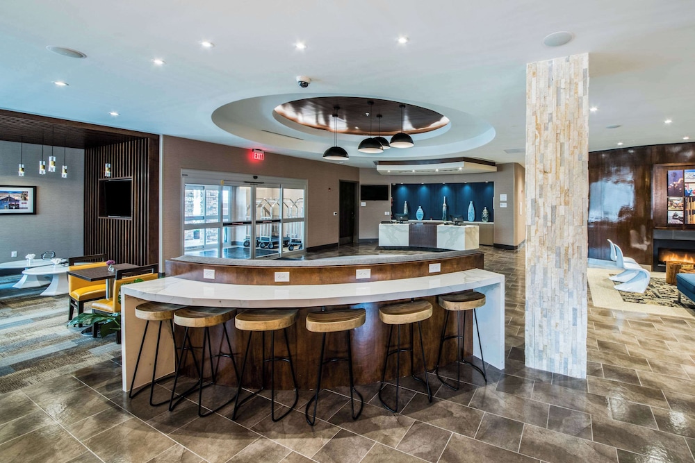 Cambria Hotel McAllen Convention Center - photo 5