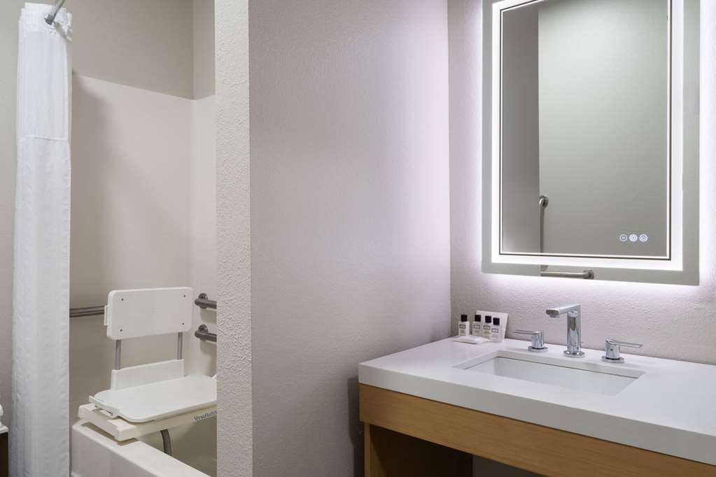 Wyndham Garden Otsego Minneapolis - photo 19