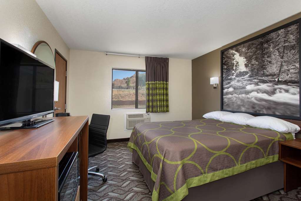 Super 8 by Wyndham Dubois - photo 6