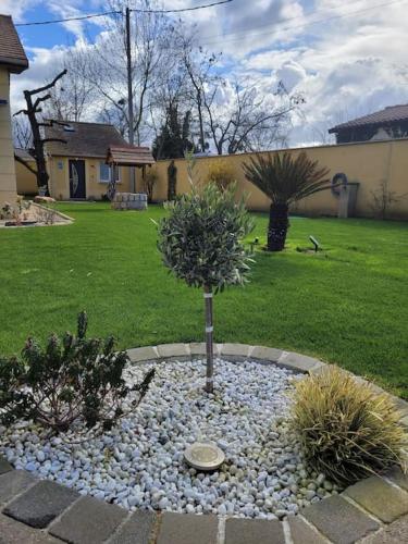 Petite Dependance Privee - last minute hotel in Unknown City