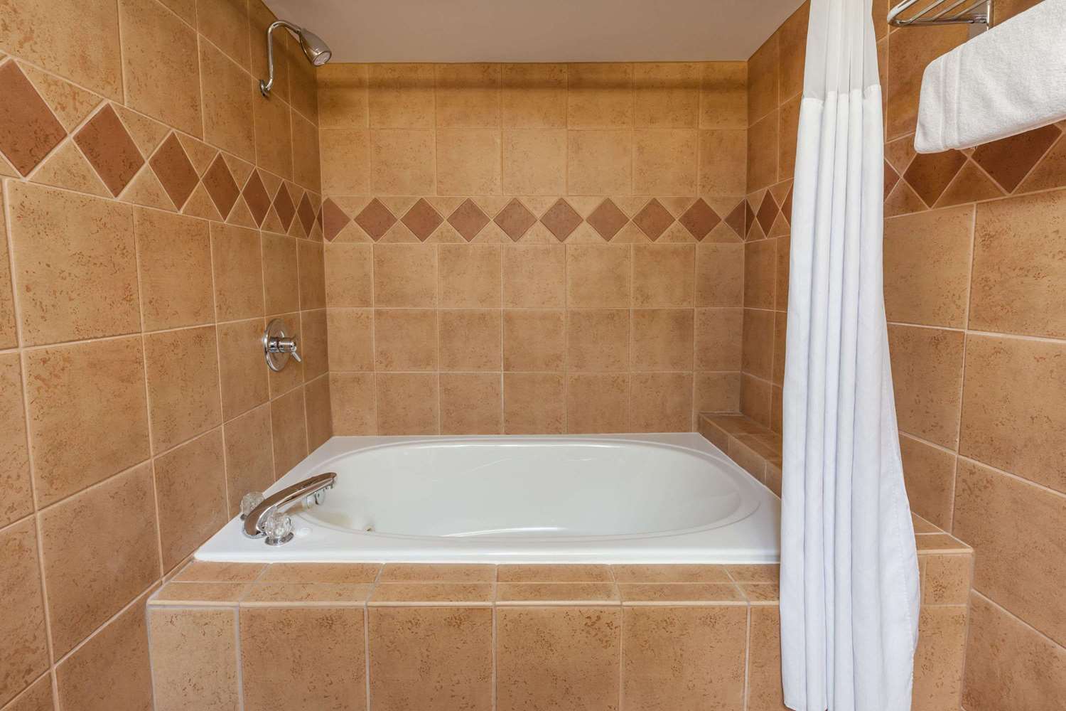 Wyndham Garden Sterling Heights - photo 31
