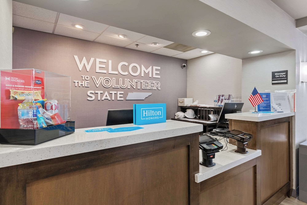 Hampton Inn & Suites Memphis Wolfchase Galleria - photo 12