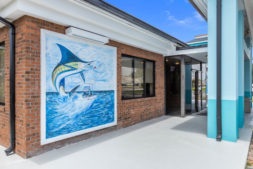 Garnet Inn & Suites Morehead City near Atlantic Beach - photo 48