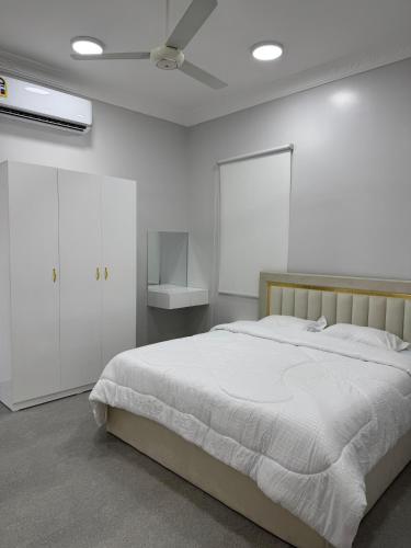 استراحة البهجة Al Bahjah — hotel in `Ibri
