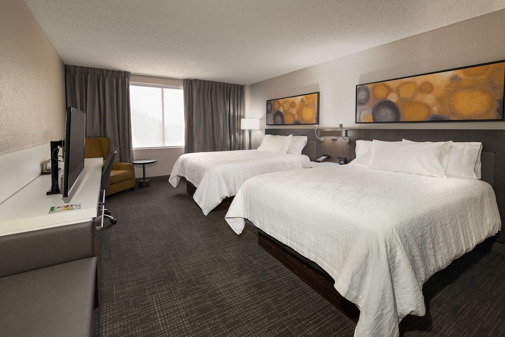 Hilton Garden Inn Las Colinas - photo 11