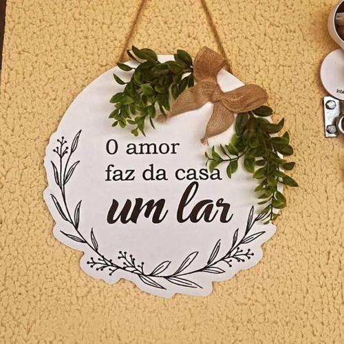 Casinha Amarela da Adi Conforto e Lazer pra você in Camacari, Brasil