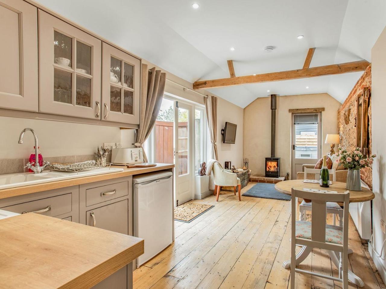 Barwick Lodge — 4-Star Luxury Hotel in East Dereham, United Kingdom