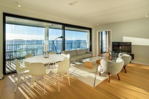 Solara Suite in Kuningatarranta Hanko — 4-Star Luxury Hotel in Hanko, Finland