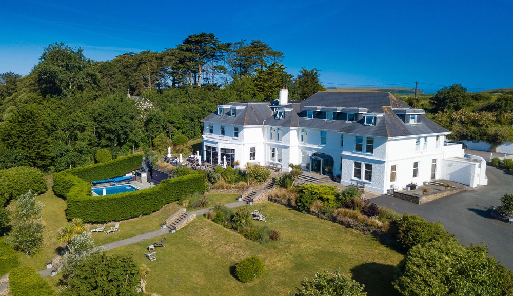 St Enodoc Hotel — 4-Star Luxury Hotel in Wadebridge, United Kingdom