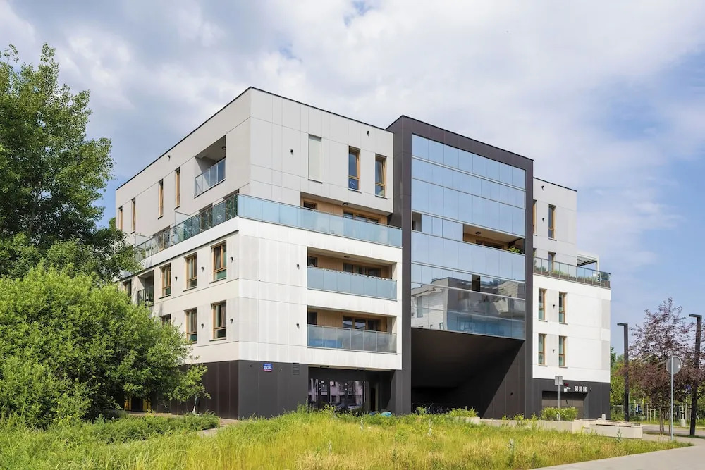 Klimatyczny Apartament na Wilanowie Parking & Balkon by Noclegi Renters — 4-Star Luxury Hotel in Warsaw, Poland