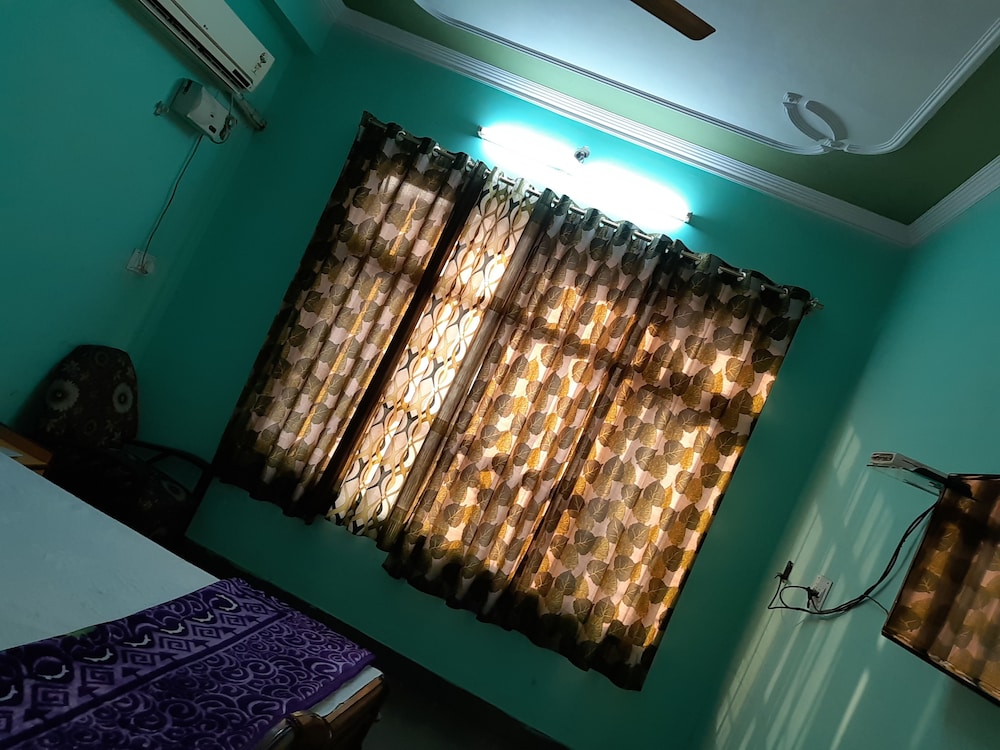 Hotel summer Hill in Nahan, India