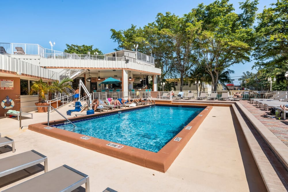 Fort Lauderdale Beach Resort by Vacatia - photo 44