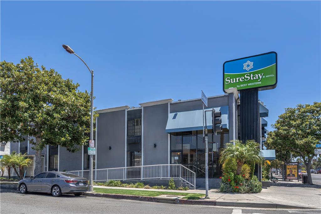 SureStay Hotel by Best Western Beverly Hills West LA - photo 36