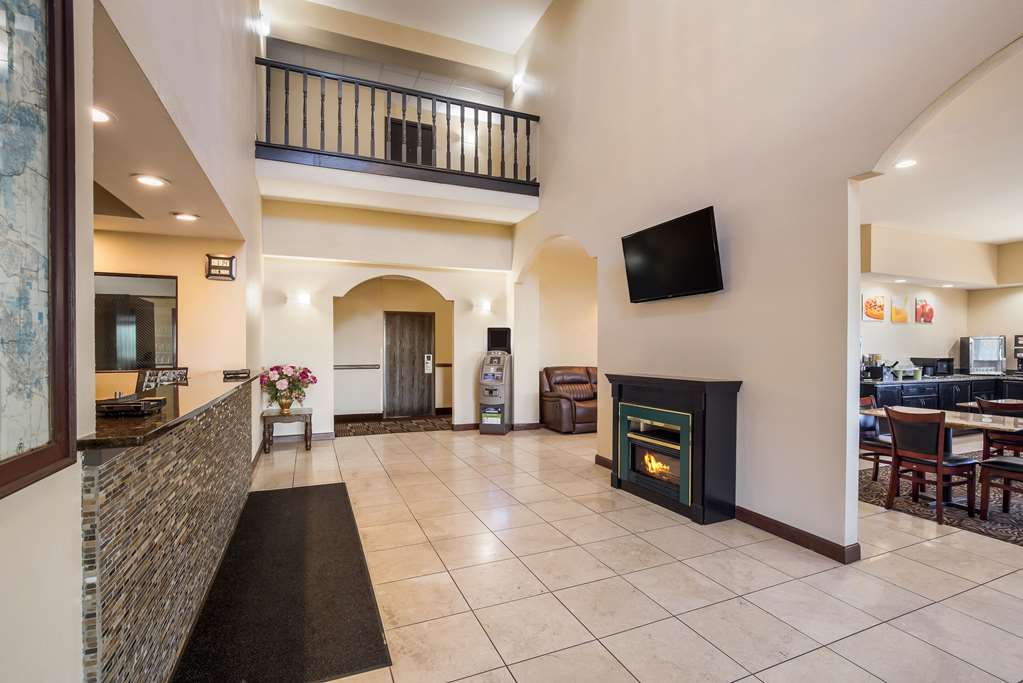 Quality Inn & Suites Caseyville St. Louis - photo 4