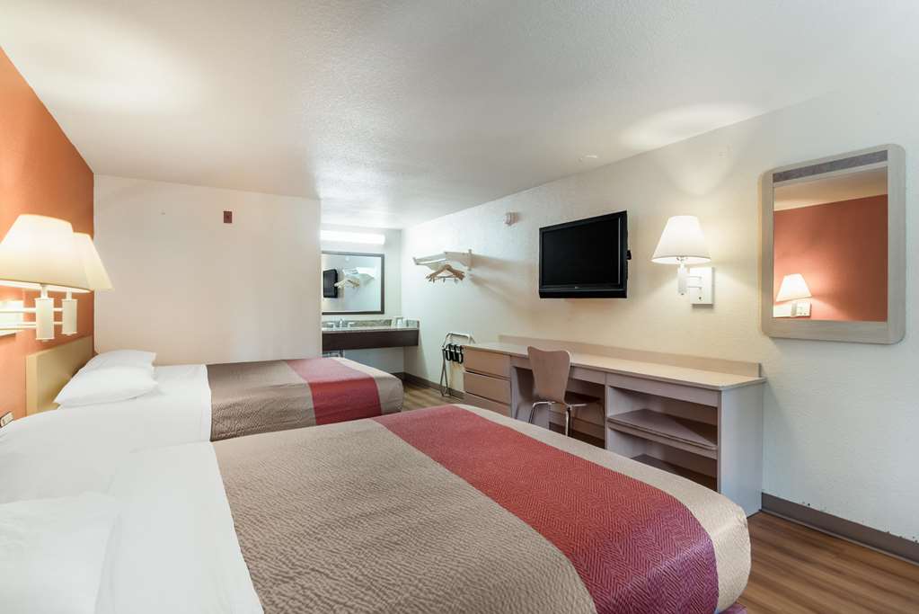 Motel 6 Newport News - photo 17