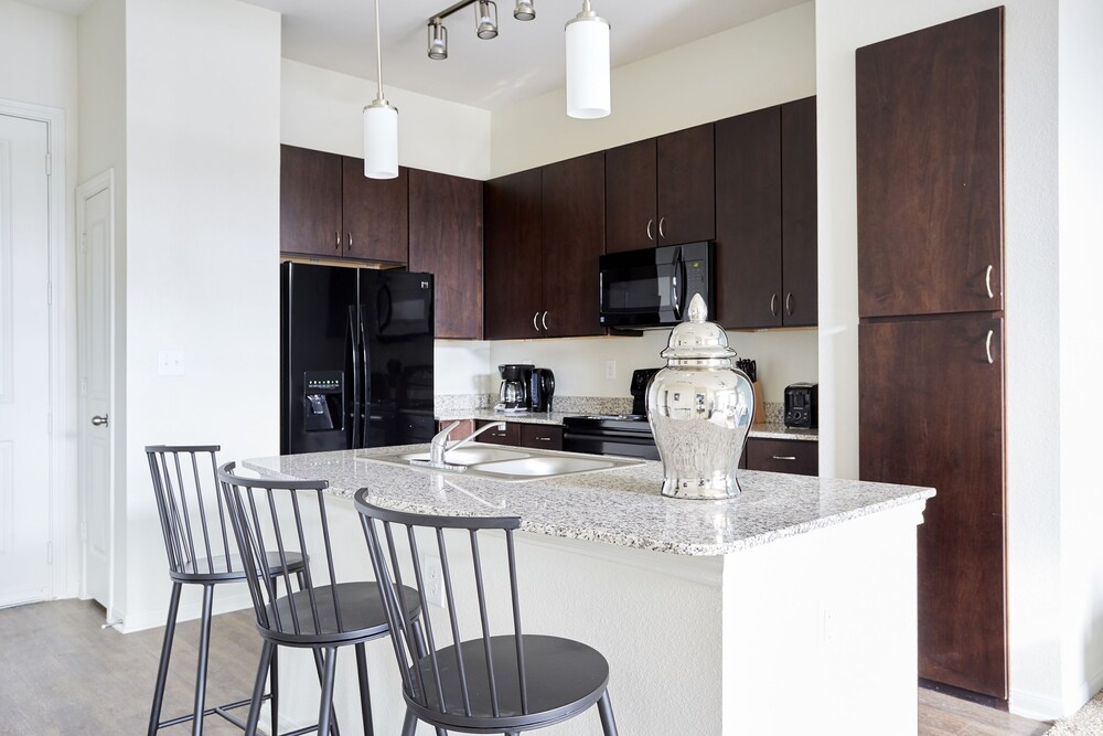 Sonder Haven at Main - photo 8