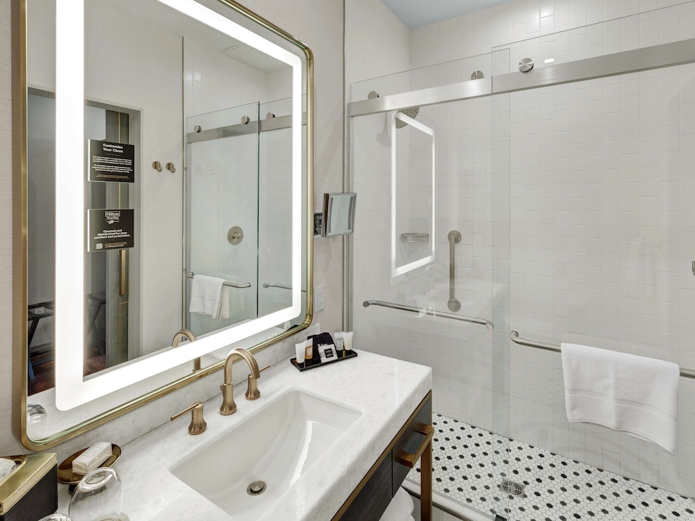 Tulsa Club Hotel Curio Collection by Hilton - photo 39