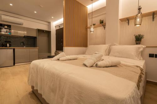 Mini Sinatra Suite Syntagma — 4-Star Luxury Hotel in Athens, Greece