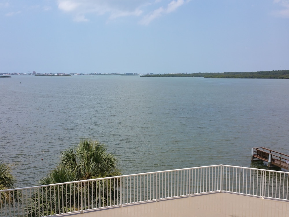 Boca Ciega Resort - photo 52
