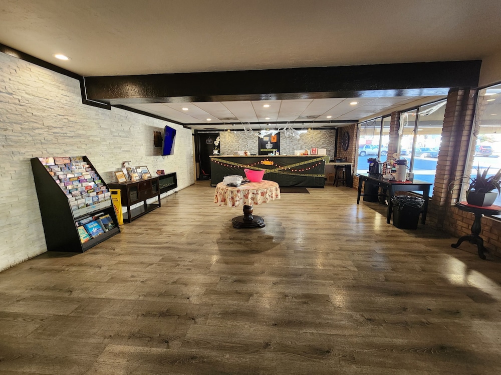 The Dalles Inn - photo 2