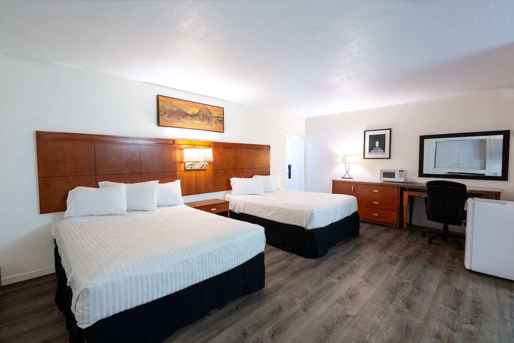 Travelodge by Wyndham Parker - photo 29