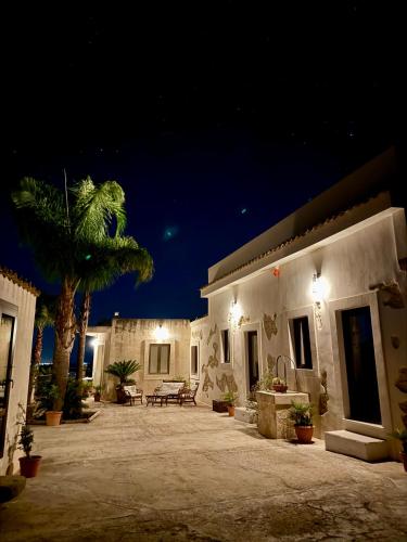 Villa la Rosa — 4-Star Luxury Hotel in Chiaramonte Gulfi, Italy