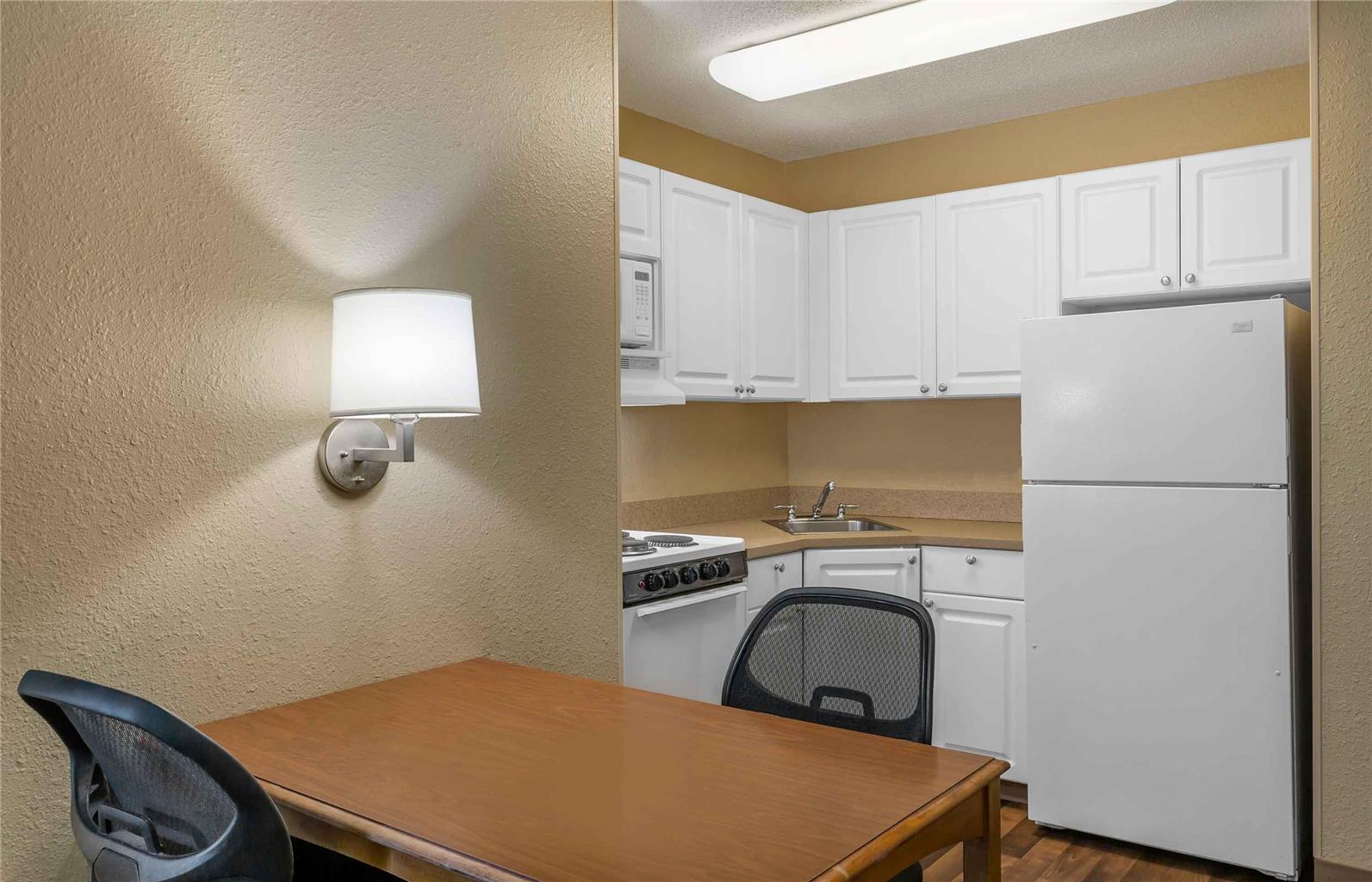 Extended Stay America Suites Boston Westborough East Main St - photo 23