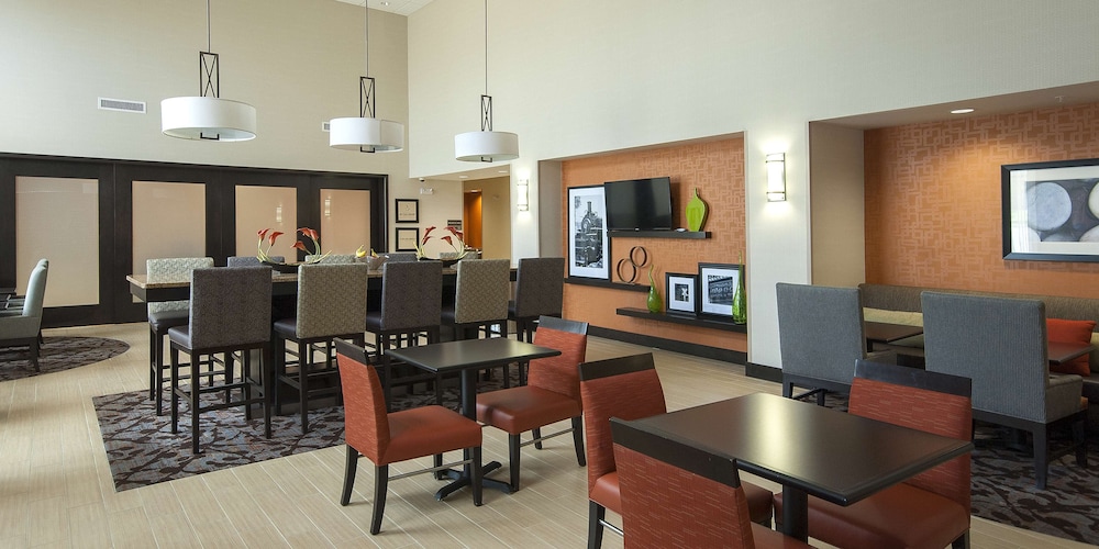 Hampton Inn & Suites Seneca Clemson Area - photo 9