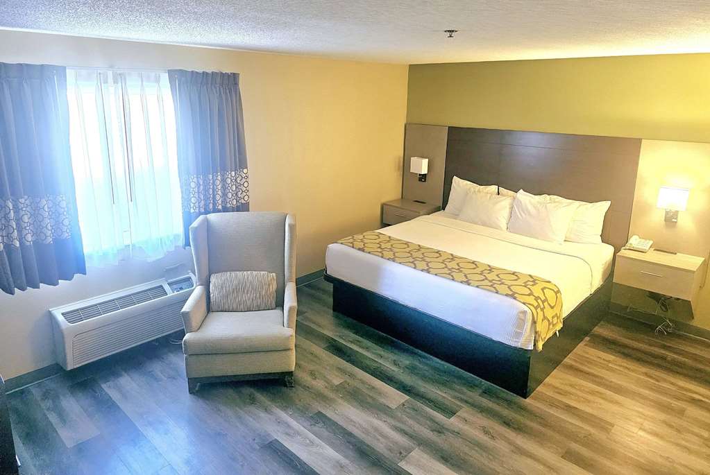 Baymont by Wyndham Rolla - photo 9