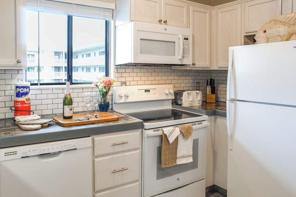 1 2 Mi to Beach: Condo in Hilton Head Resort - photo 7